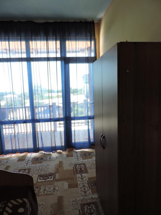 Guesthouse U Moti New Athos Eksteriør bilde